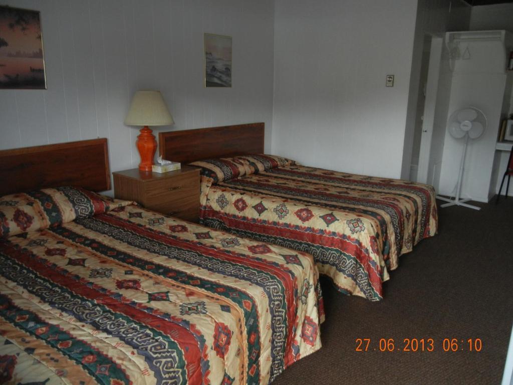 Holiday House Motel Penticton Værelse billede