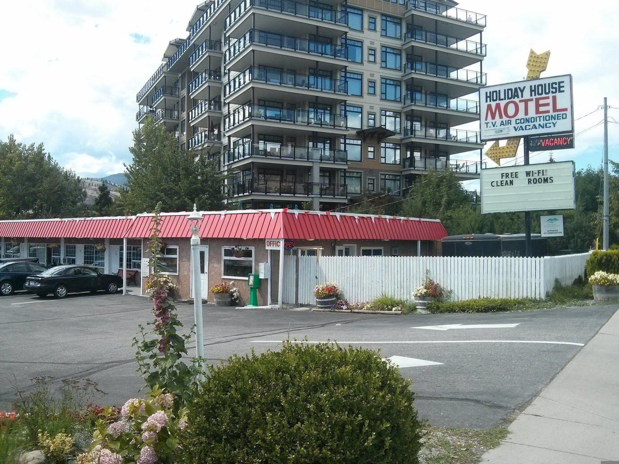 Holiday House Motel Penticton Eksteriør billede